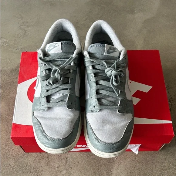 🖤 Nike Dunk Low Retro Premium “Mica Green/Photon Dust” Sneakers - Picture 2 of 10